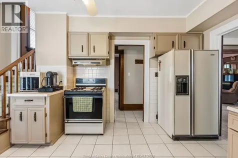 28 Albert Street Leamington ON N8H 3J8