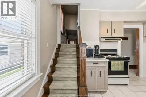 28 Albert Street Leamington ON N8H 3J8