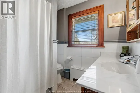 28 Albert Street Leamington ON N8H 3J8