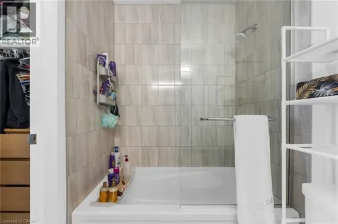 7549 Kalar Road Niagara Falls ON L2H 2Y6