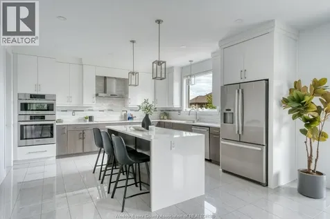 254 Arkona Court Lakeshore ON N0R 1A0