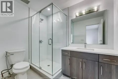 254 Arkona Court Lakeshore ON N0R 1A0