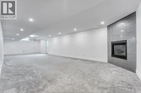 254 Arkona Court Lakeshore ON N0R 1A0