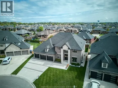 254 Arkona Court Lakeshore ON N0R 1A0