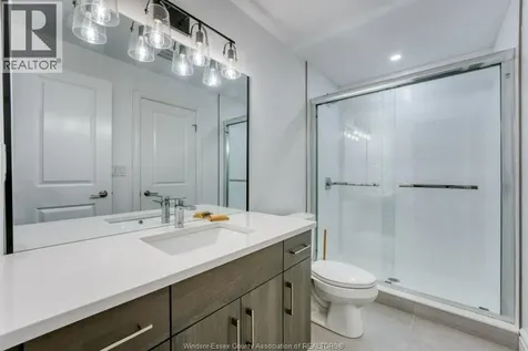 254 Arkona Court Lakeshore ON N0R 1A0
