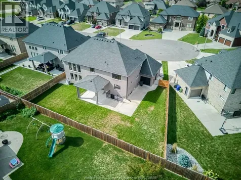 254 Arkona Court Lakeshore ON N0R 1A0