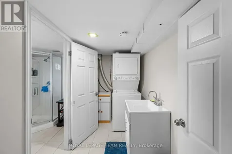 50 Hilliard Avenue Ottawa ON K2E 6C1