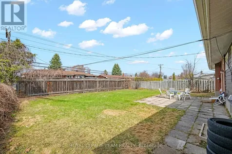 50 Hilliard Avenue Ottawa ON K2E 6C1