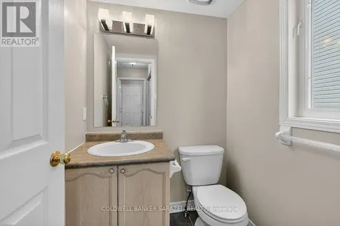 33 Rialto Way Ottawa ON K1T 4B3
