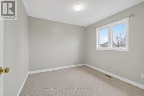 33 Rialto Way Ottawa ON K1T 4B3