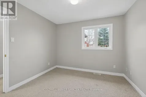 33 Rialto Way Ottawa ON K1T 4B3