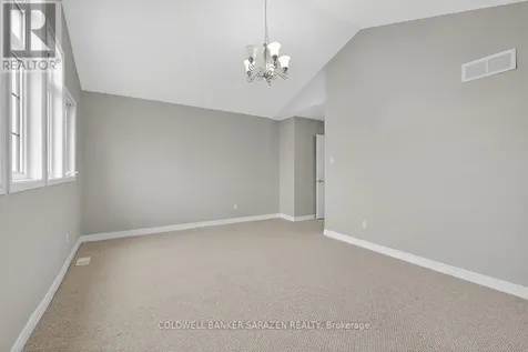 33 Rialto Way Ottawa ON K1T 4B3