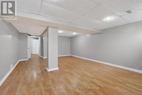 33 Rialto Way Ottawa ON K1T 4B3