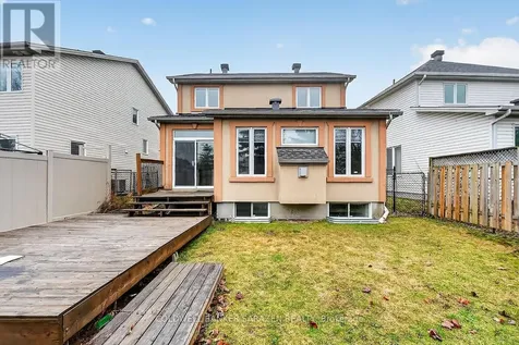 33 Rialto Way Ottawa ON K1T 4B3