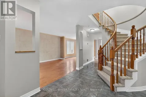 33 Rialto Way Ottawa ON K1T 4B3