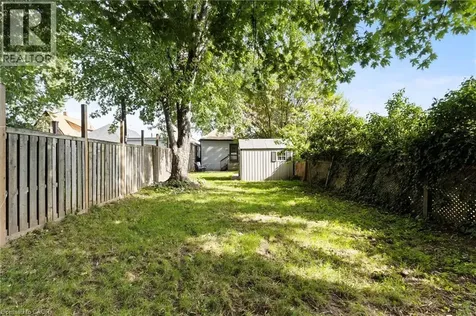 25 Mckinstry Street Hamilton ON L8L 6C2