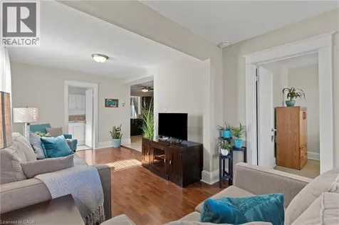 25 Mckinstry Street Hamilton ON L8L 6C2