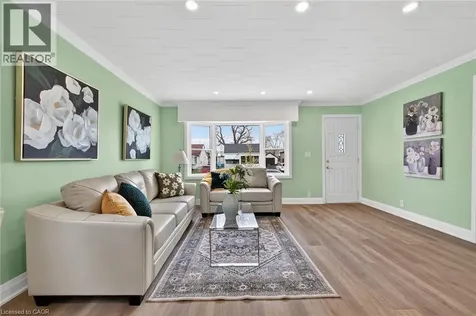36 Mahony Avenue Hamilton ON L8H 3C5