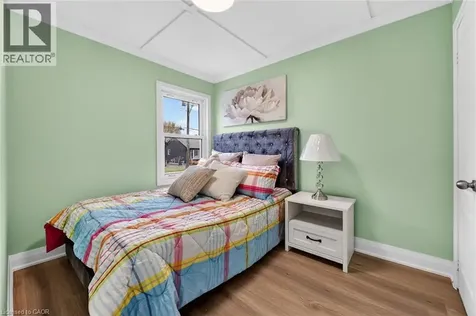 36 Mahony Avenue Hamilton ON L8H 3C5