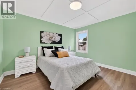 36 Mahony Avenue Hamilton ON L8H 3C5