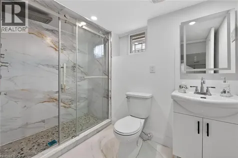 36 Mahony Avenue Hamilton ON L8H 3C5