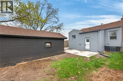36 Mahony Avenue Hamilton ON L8H 3C5