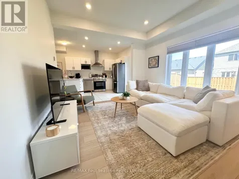 26 Shipley Avenue Collingwood ON L9Y 5M7