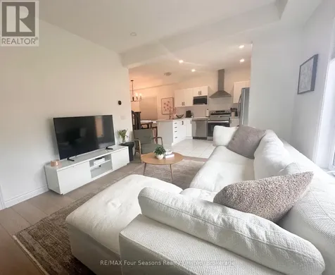 26 Shipley Avenue Collingwood ON L9Y 5M7