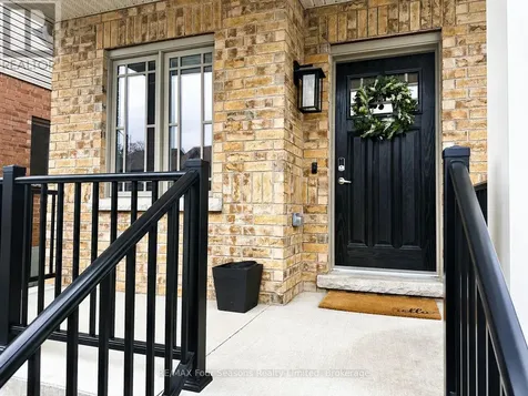26 Shipley Avenue Collingwood ON L9Y 5M7