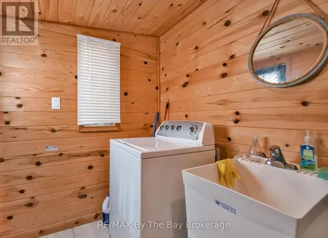 762 Eastdale Drive Wasaga Beach ON L9Z 2R2