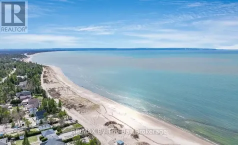 762 Eastdale Drive Wasaga Beach ON L9Z 2R2