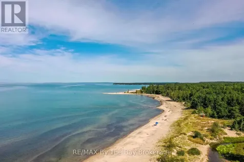 762 Eastdale Drive Wasaga Beach ON L9Z 2R2