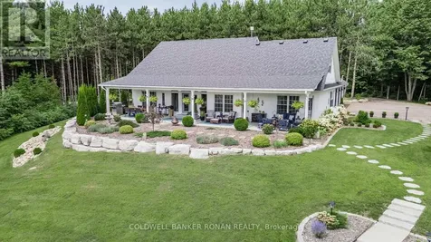 287 Dorion Road Tiny ON L9M 0M4