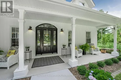 287 Dorion Road Tiny ON L9M 0M4