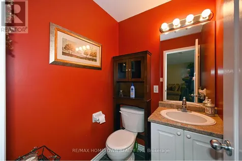 16 Regency Place Brockville ON K6V 7M5