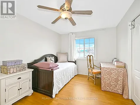 16 Regency Place Brockville ON K6V 7M5