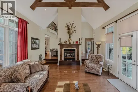 9 Rue Chateaux Terrace Brantford ON N3T 6N7