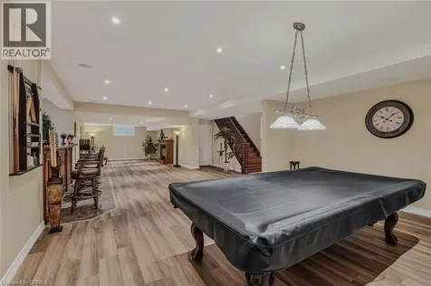 9 Rue Chateaux Terrace Brantford ON N3T 6N7