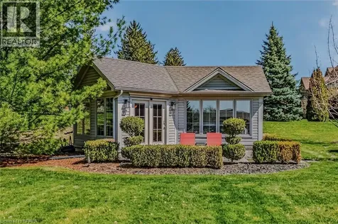 9 Rue Chateaux Terrace Brantford ON N3T 6N7