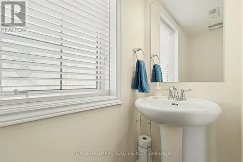 217 Bensinger Way Ottawa ON K2S 0P1