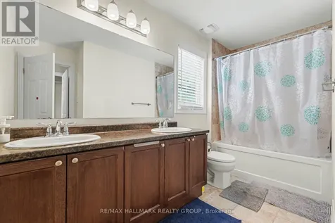 217 Bensinger Way Ottawa ON K2S 0P1
