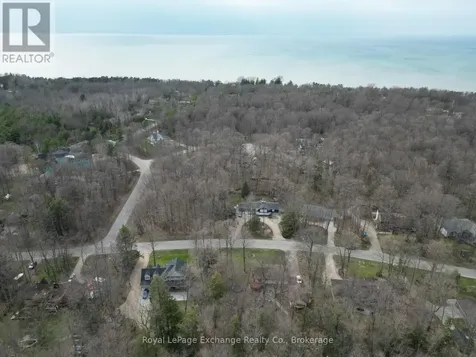 32 Blairs Trail Huron-kinloss ON N2X 0B3