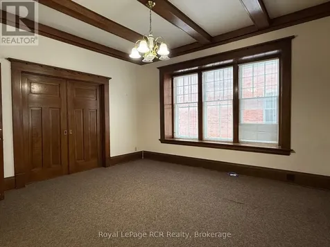 912 2nd Avenue West Owen Sound ON N4K 4M7