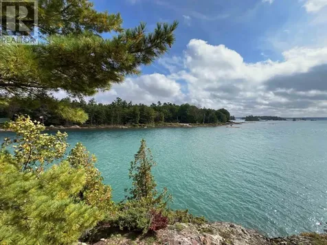 Island Ck27 Off Pine Island Road Desbarats ON P0R 1E0