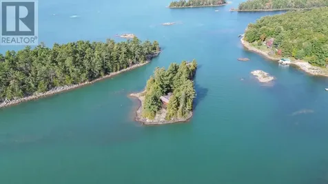 Island Ck27 Off Pine Island Road Desbarats ON P0R 1E0