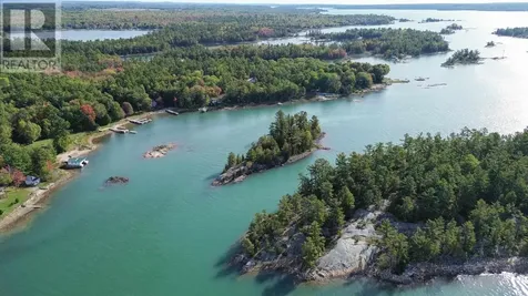 Island Ck27 Off Pine Island Road Desbarats ON P0R 1E0