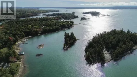 Island Ck27 Off Pine Island Road Desbarats ON P0R 1E0