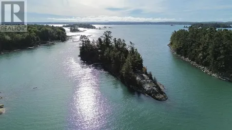 Island Ck27 Off Pine Island Road Desbarats ON P0R 1E0