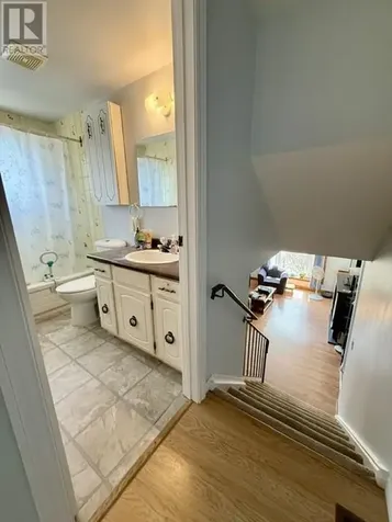 38 Ottawa Avenue Elliot Lake ON P5A 2P1