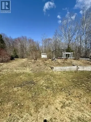 38 Ottawa Avenue Elliot Lake ON P5A 2P1